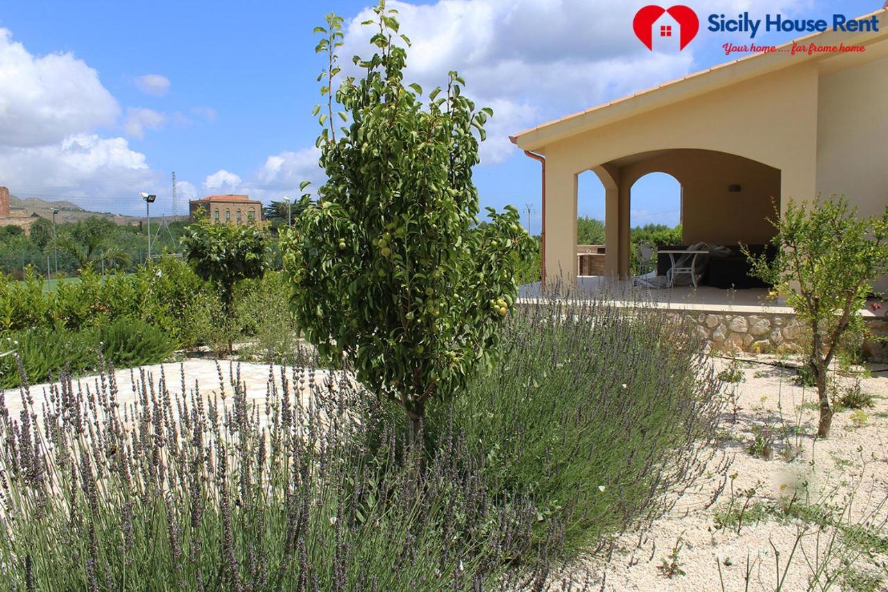 Borgo Aranci - Appartamento In Villa Garofalo - 15B Castellammare del Golfo Luaran gambar