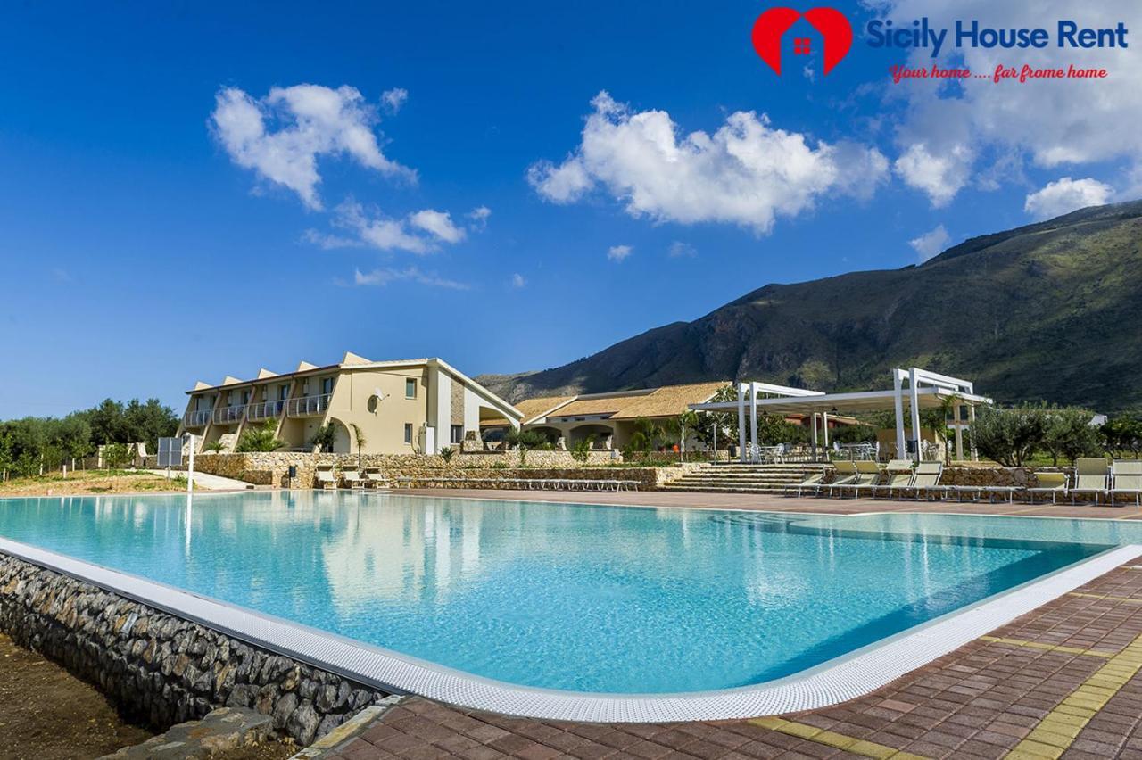 Borgo Aranci - Appartamento In Villa Garofalo - 15B Castellammare del Golfo Luaran gambar