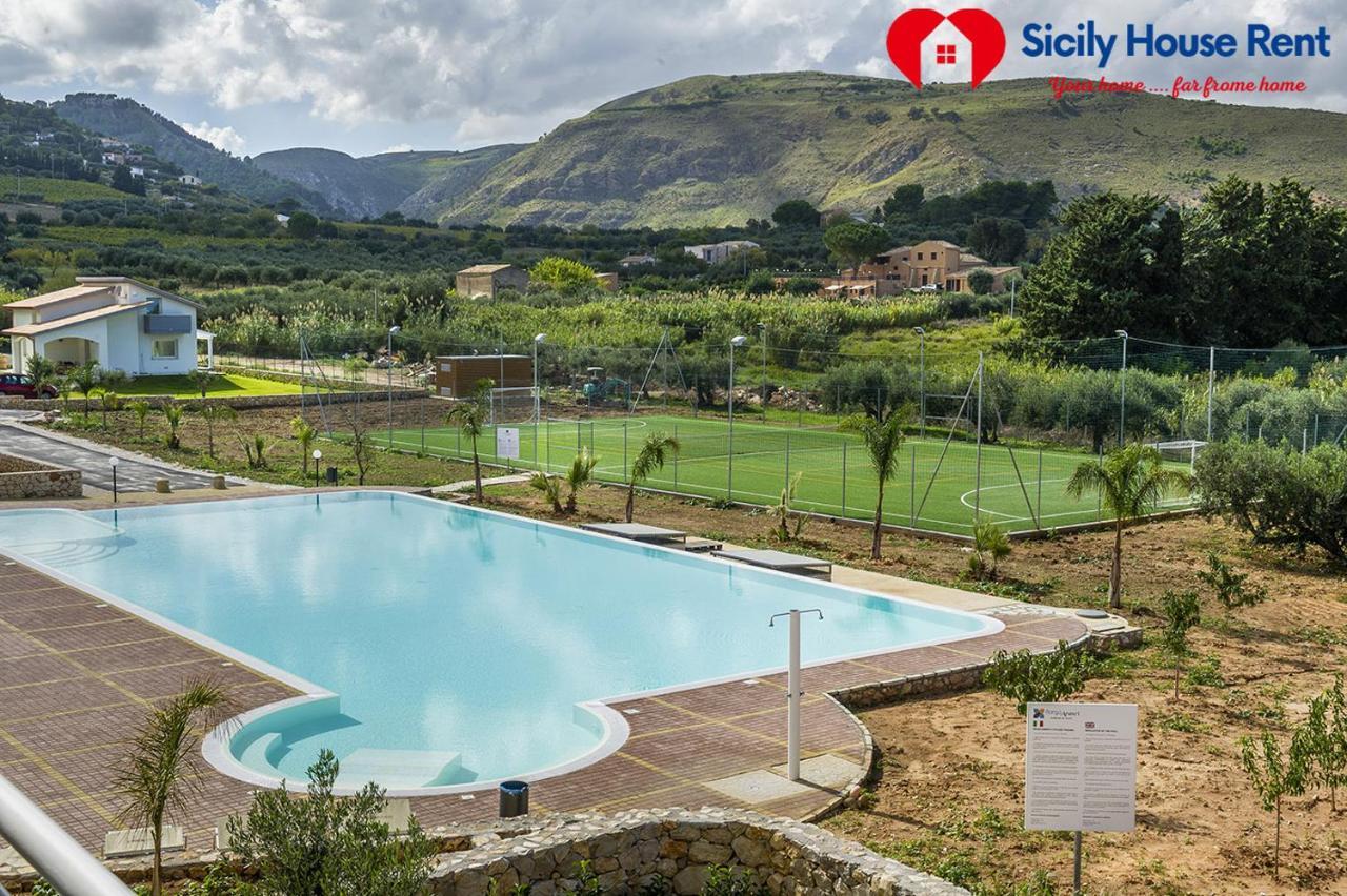 Borgo Aranci - Appartamento In Villa Garofalo - 15B Castellammare del Golfo Luaran gambar